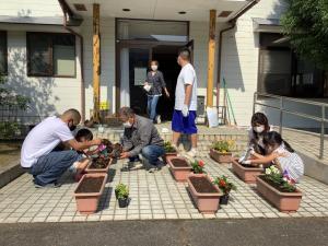 花植え４