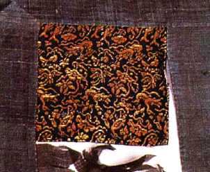 鼠地平絹二十五条袈裟(きゅうじひらぎぬにじゅうごじょうけさ)の画像１