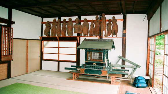 仏像群(大智寺)の画像