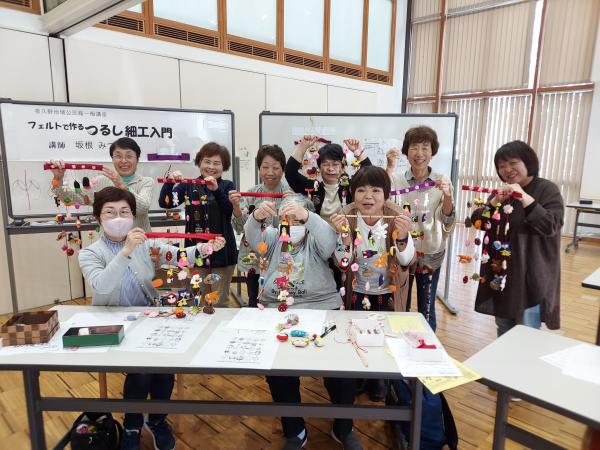 つるし細工の集合写真です