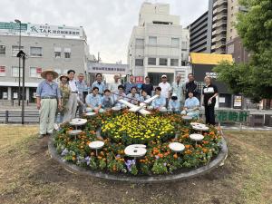 花時計の花の植替え（完成の写真）