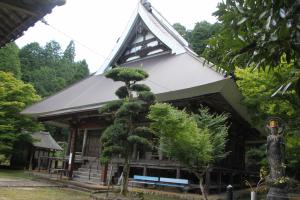 観音寺本堂（南山）