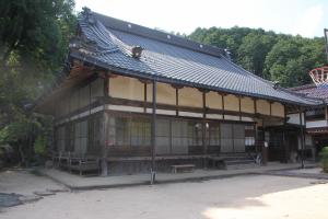 東光寺本堂