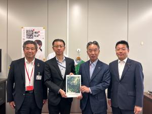 要望書手交 橋本審議官