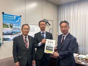 橋本審議官
