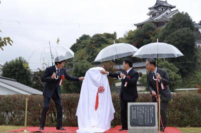 紐だけが外れたハプニング