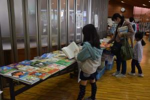 図書コーナーの様子です