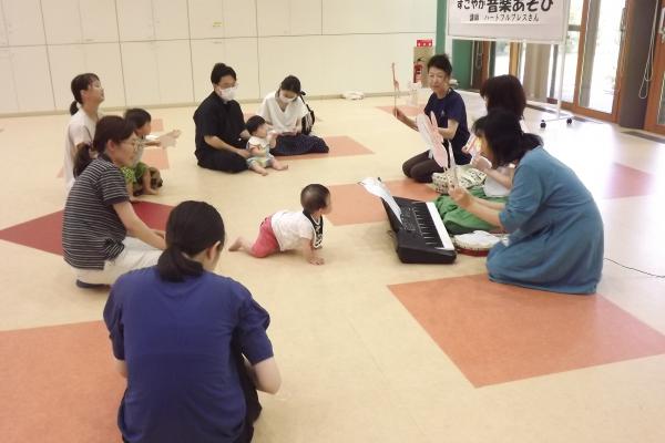 親子わくわく教室の全体の様子です