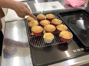 出来上がったパインケーキの写真です