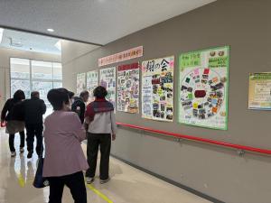 昨年度の「はばたきフェスティバル」実行委員の団体の活動展示