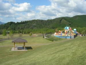 三段池公園大はらっぱ・わんぱく広場