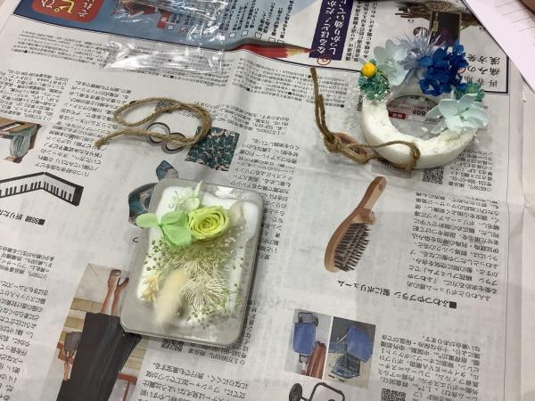 受講生が作ったアロマワックスバーの作品です