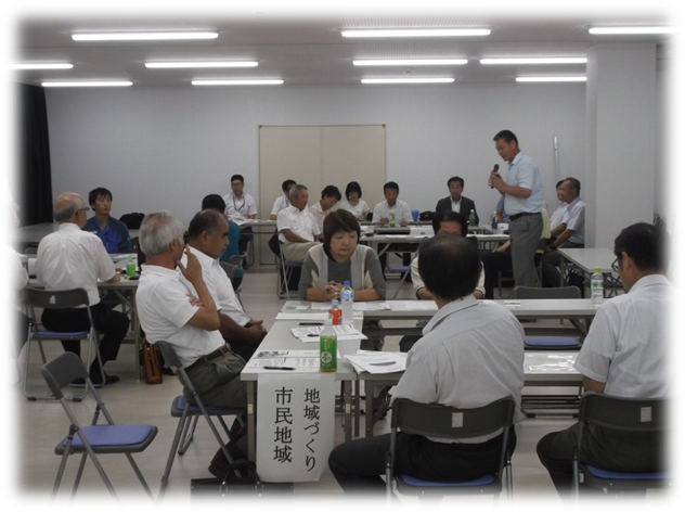 議会報告会の様子の画像1