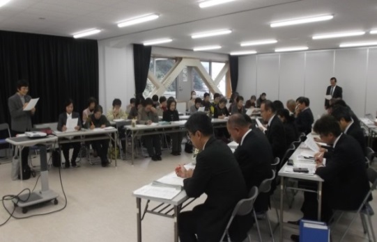 議会報告会の様子の画像1