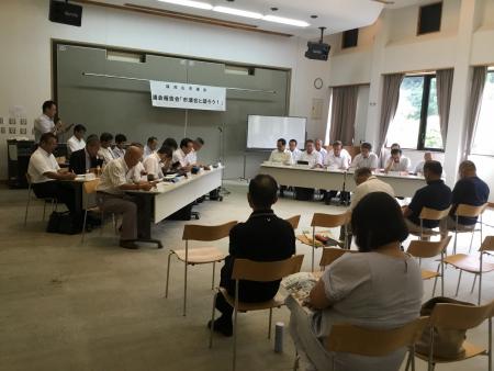 議会報告会の様子（三和地域）