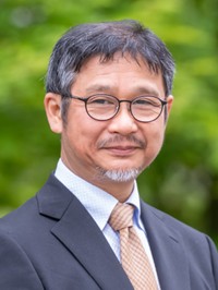山川教授